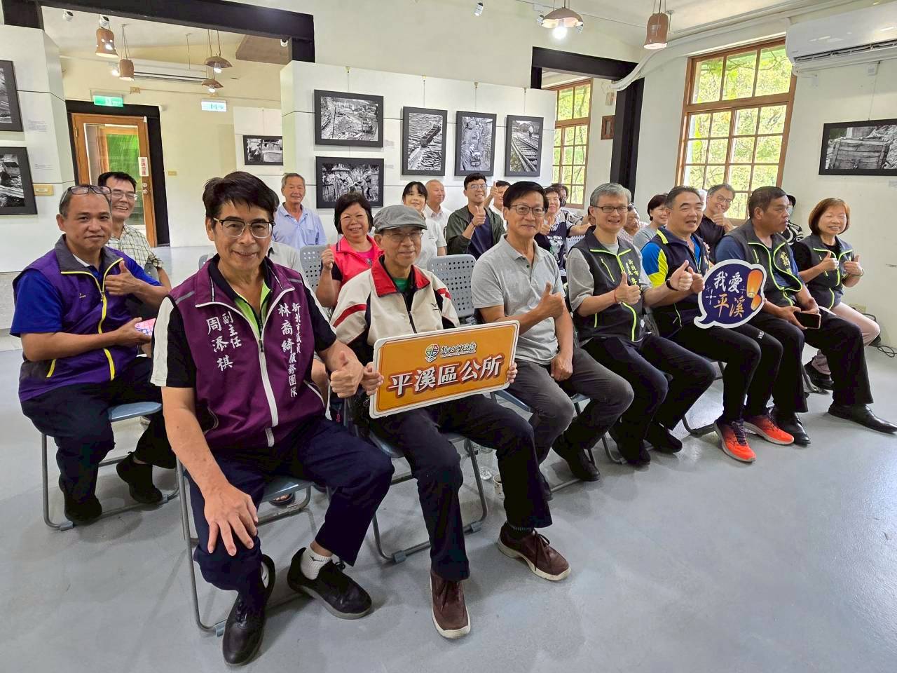 「礦場中的女力之美」朱健炫攝影展01