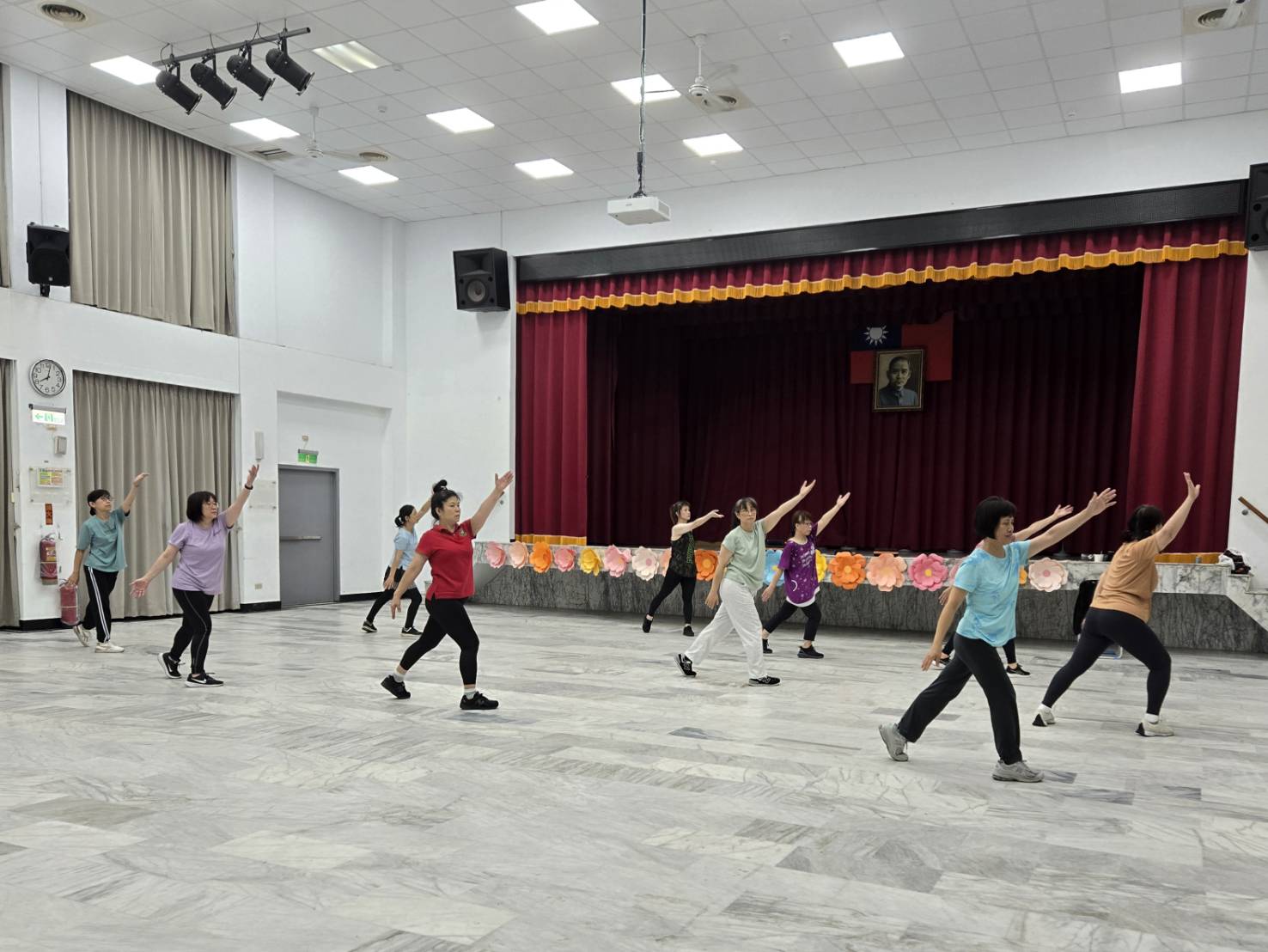 新北市第15屆婦女大學(平溪分校)ZUMBA活力有氧課程班01
