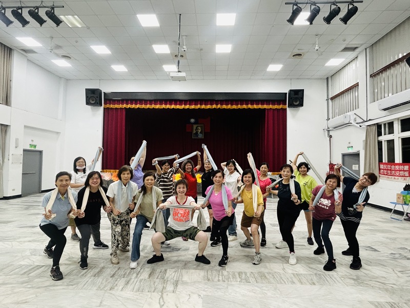 新北市第15屆婦女大學(平溪分校)ZUMBA活力有氧課程班01