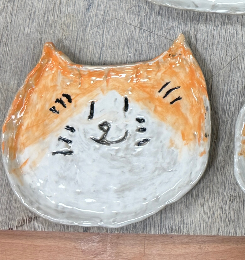 46.可愛貓咪點心盤，鄭寧兒，陶藝
